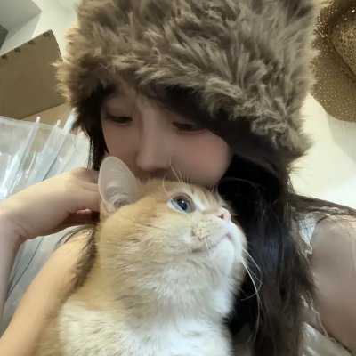 俏探女娇娃